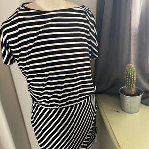 WHITE HOUSE BLACK MARKET | Women's Wrap Dress
